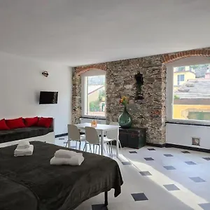  Apartment The Pirate's Cove- Bluchalet